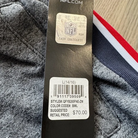 NFL Patriots Kids Gray Joggers - Picture 3 of 5